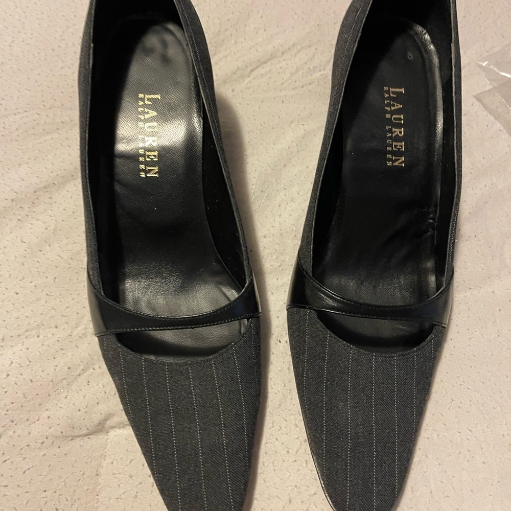 Lauren Ralph Lauren size 8 1/2 Gray and black - Picture 2 of 12